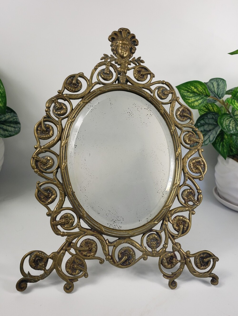 Antique Brass Oval Mirror / Picture Frame w/Easel. Late 19th Century